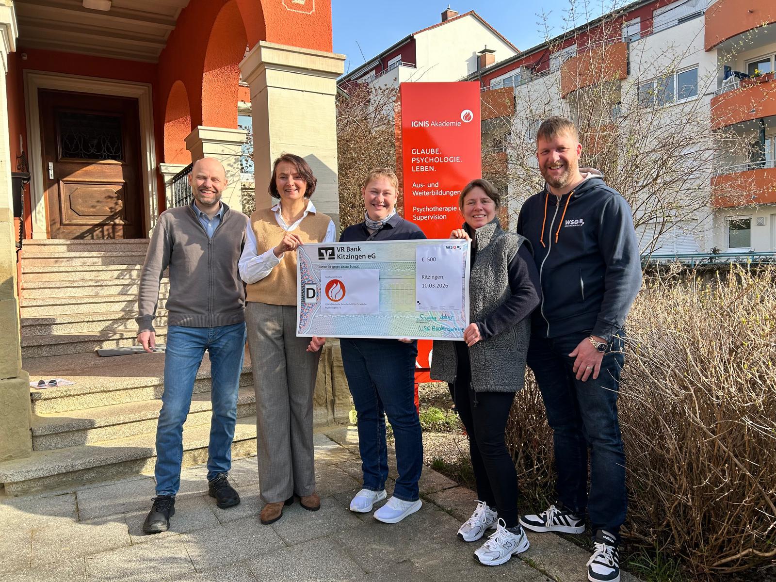 Andreas Feldrapp, Monika Heß, 3 Personen von der Bädergalerie